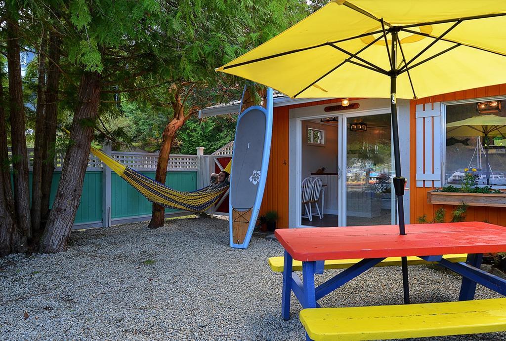 John Henry'S Marina And Resort Garden Bay エクステリア 写真